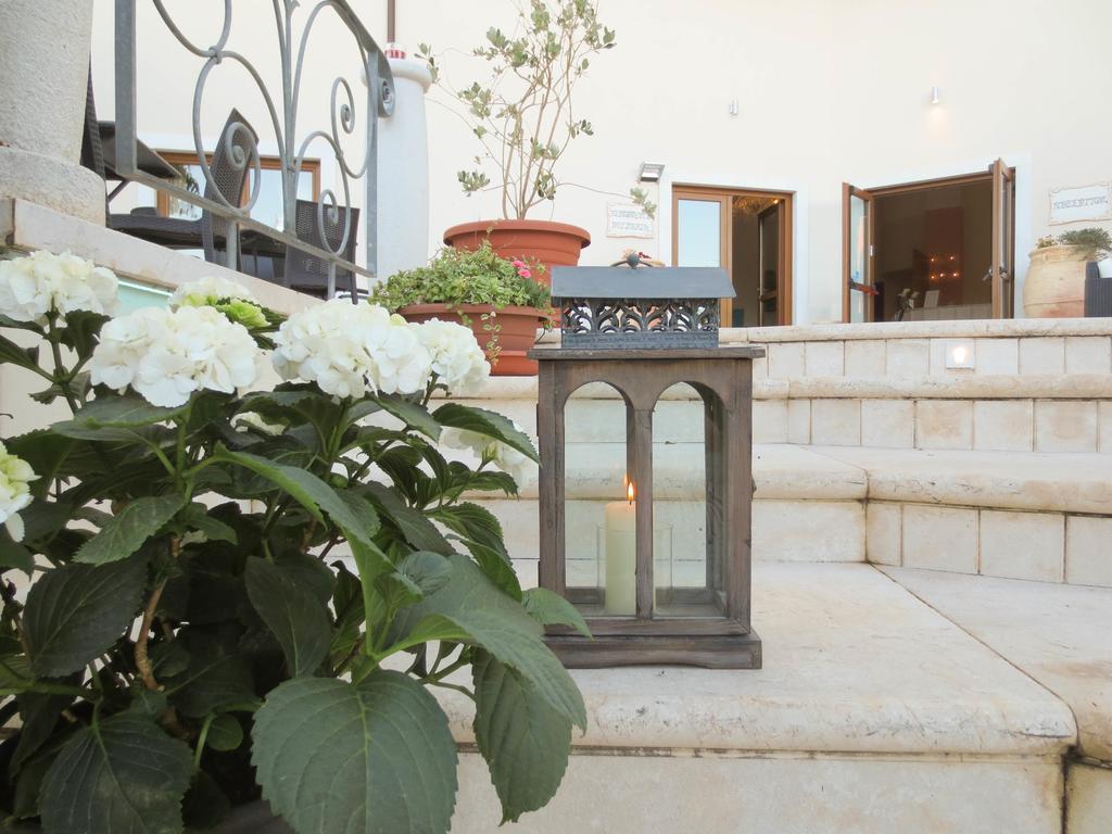 Hotel Brancamaria Cala Gonone Exterior foto